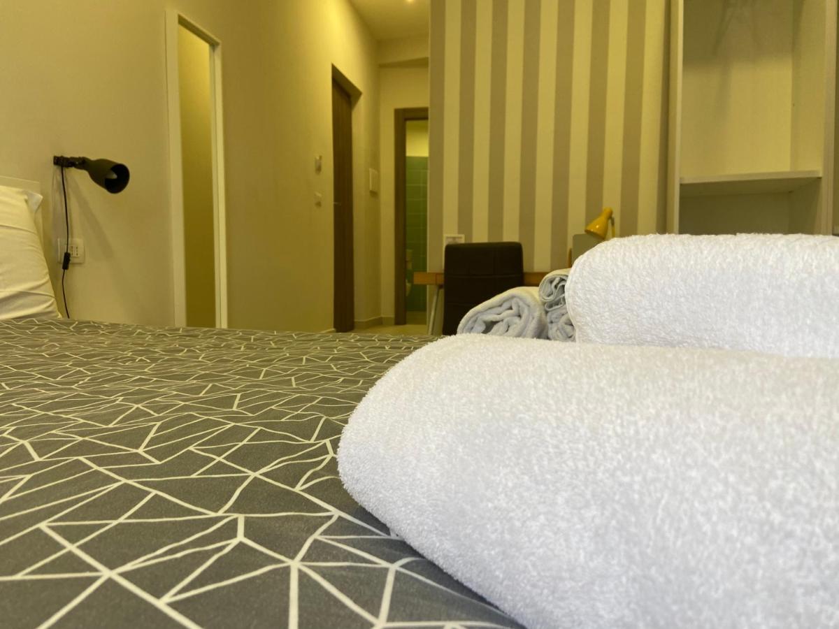 2Naples Rooms Exterior photo